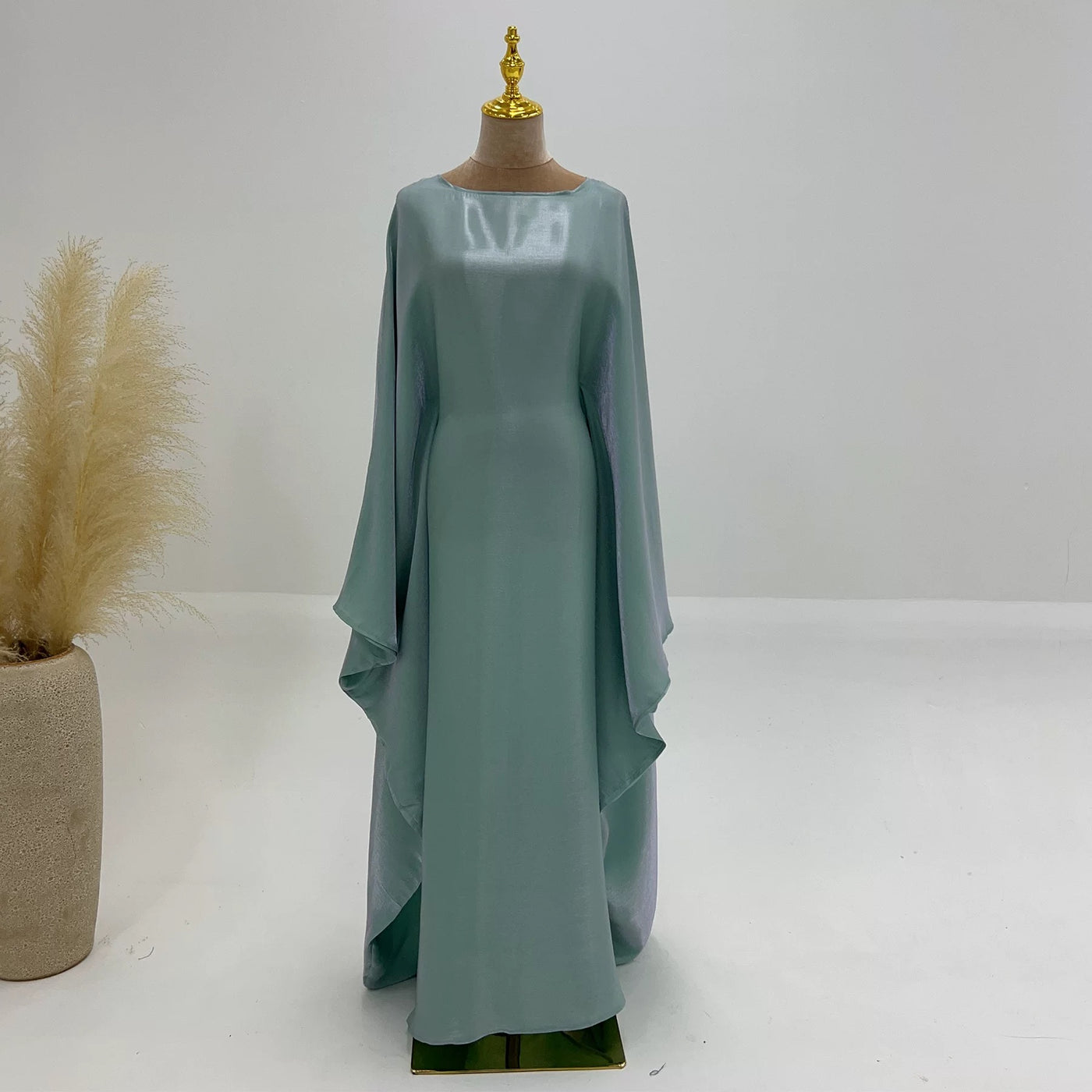 "SATIN NIGHTS" ABAYA