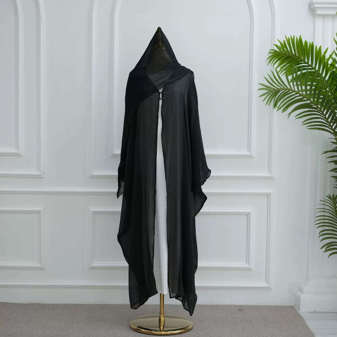 ELEGANTE ABAYA MIT TUCH