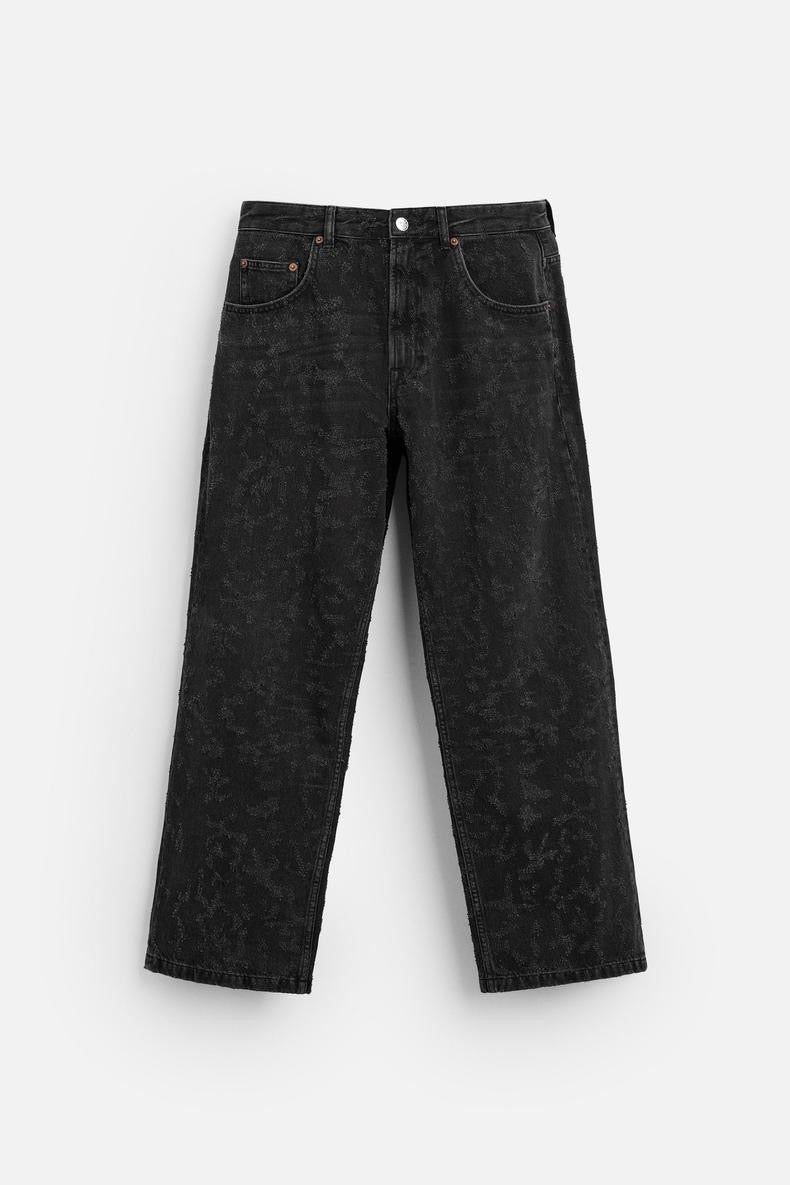 BLACK BASIC JEANS