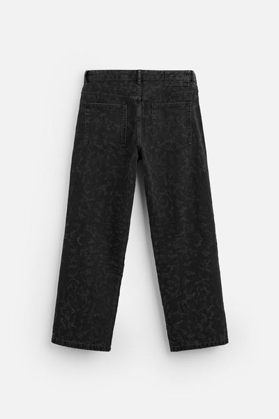BLACK BASIC JEANS