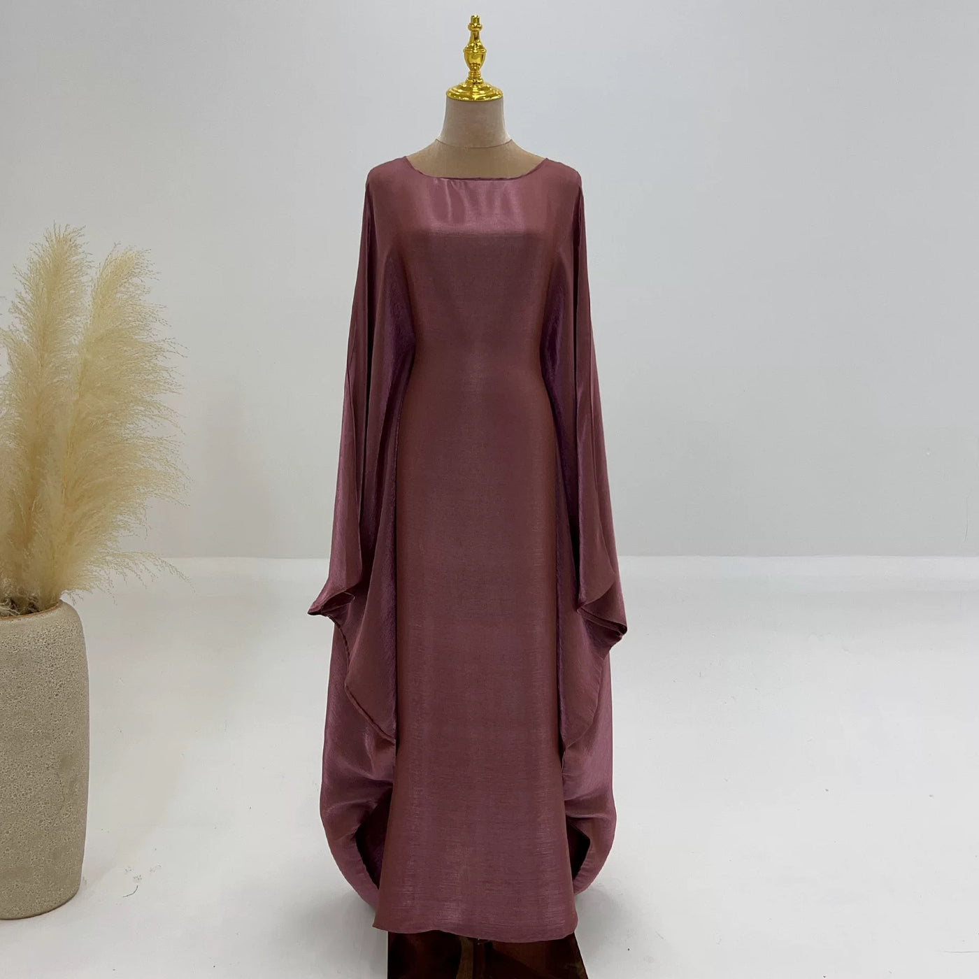"SATIN NIGHTS" ABAYA