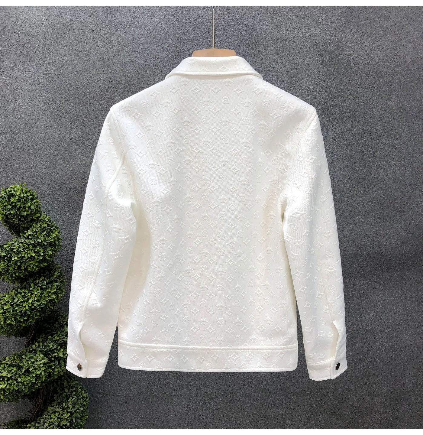 ELEGANT JACKET