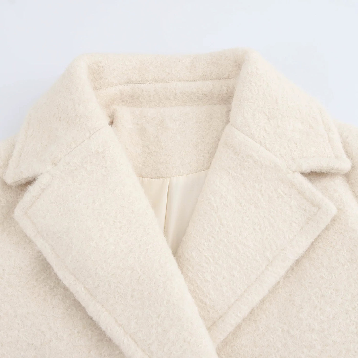 SHORT WOOL COAT